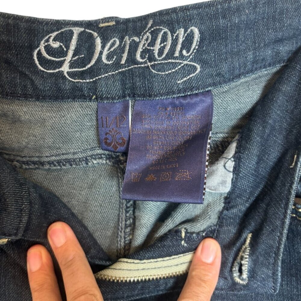 Dereon Women's Y2k Jeans Vintage Low Rise Size 11/12 Flare Leg - Picture 5 of 5